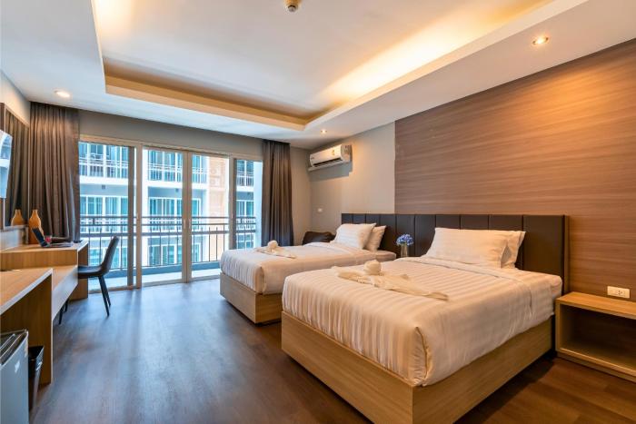 tisha hotel