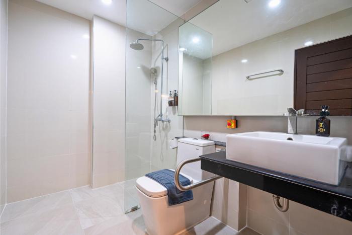 tisha hotel