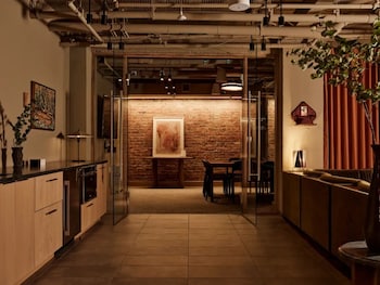Mint House Washington D.C. - Downtown,,3 star