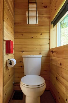 Postcard Cabins Talladega Valley,,2 star