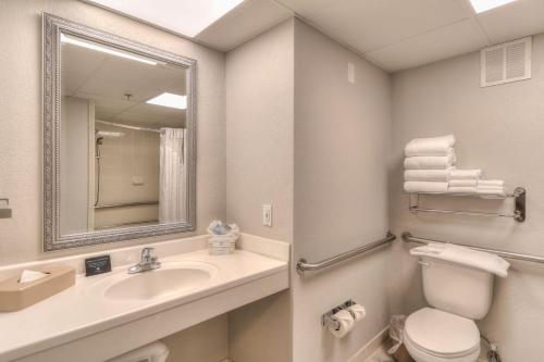 the ramsey hotel and convention center