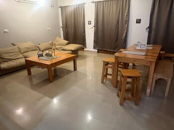 skandi sol peaceful yoga retreat