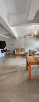 skandi sol peaceful yoga retreat