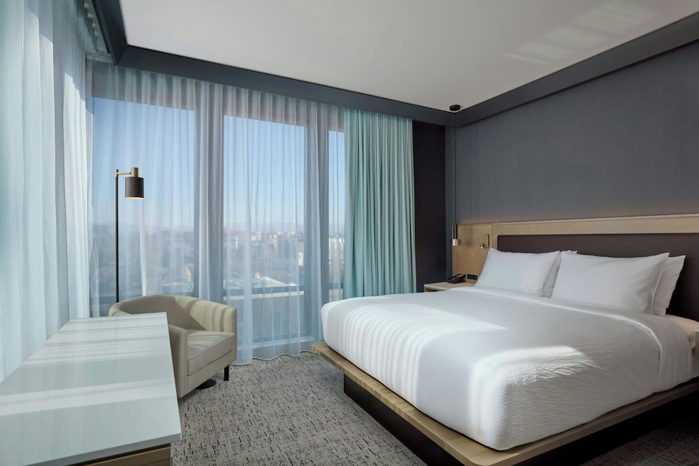 courtyard by marriott denver downtown west