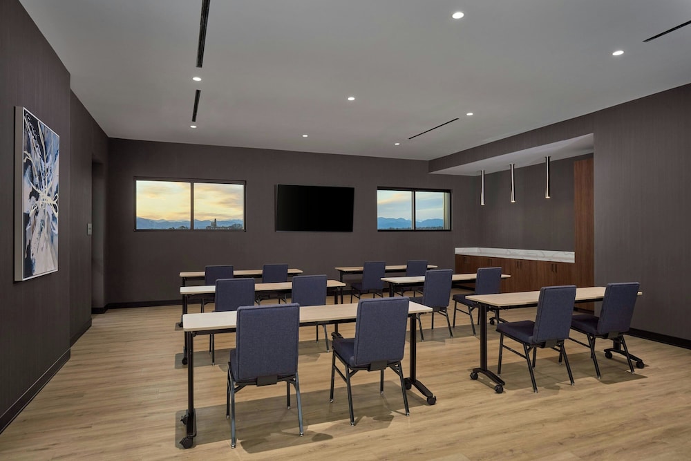courtyard by marriott denver downtown west