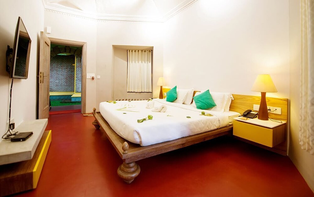 kairali ayurvedic health resort pvt ltd