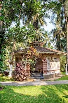 kairali ayurvedic health resort pvt ltd