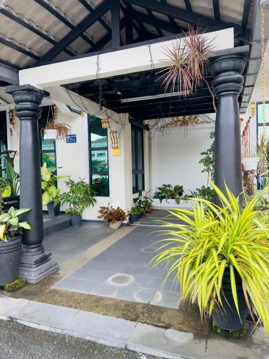 maxwell inn luxury hotel