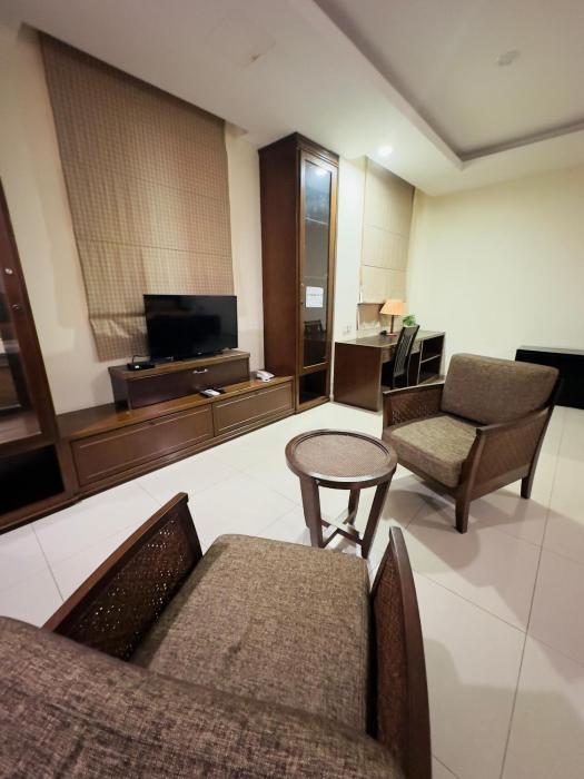 maxwell inn luxury hotel