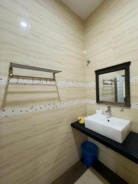 maxwell inn luxury hotel