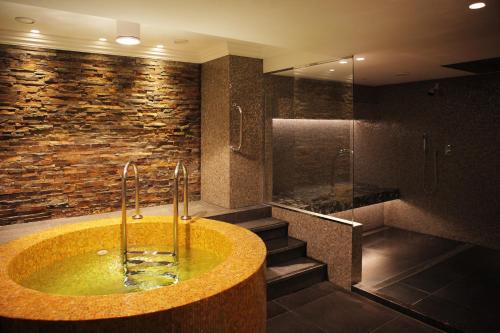 intercontinental amstel amsterdam by ihg