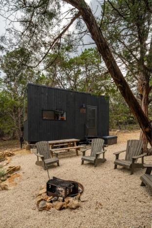postcard cabins hill country