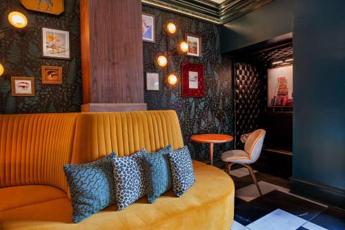 the bell athens by kasa living
