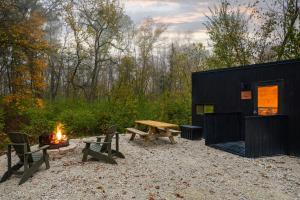 postcard cabins starved rock
