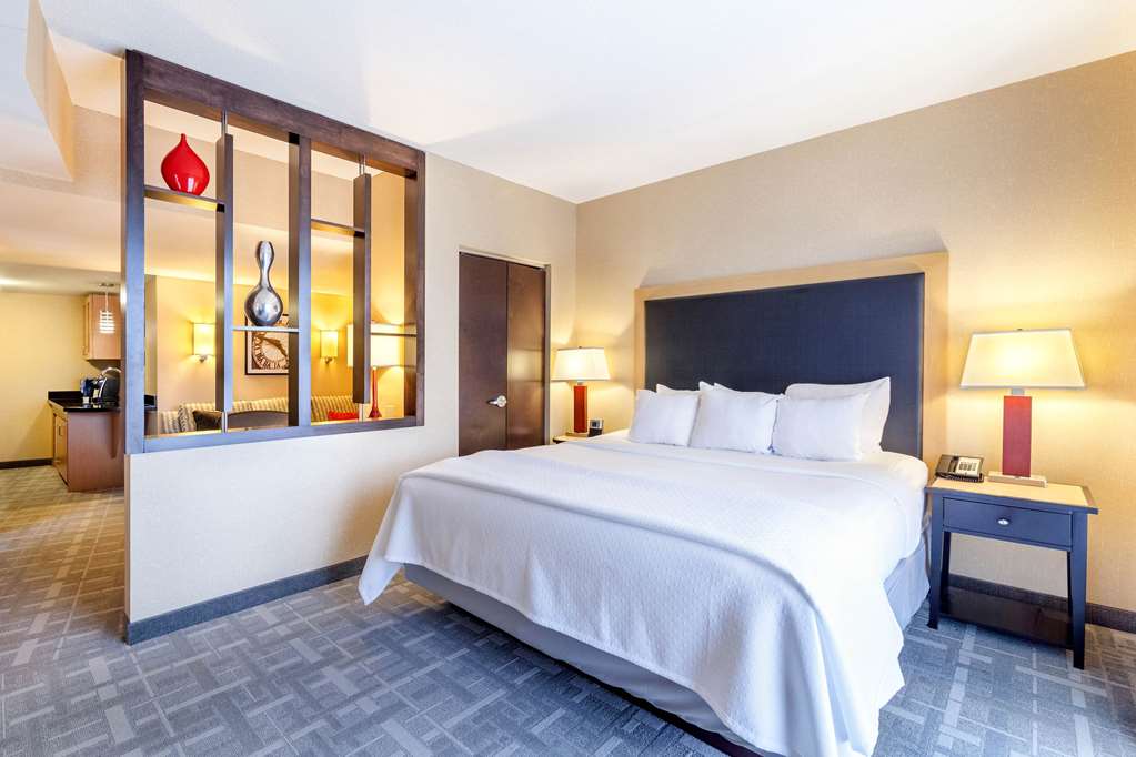 cambria hotel pittsburgh downtown