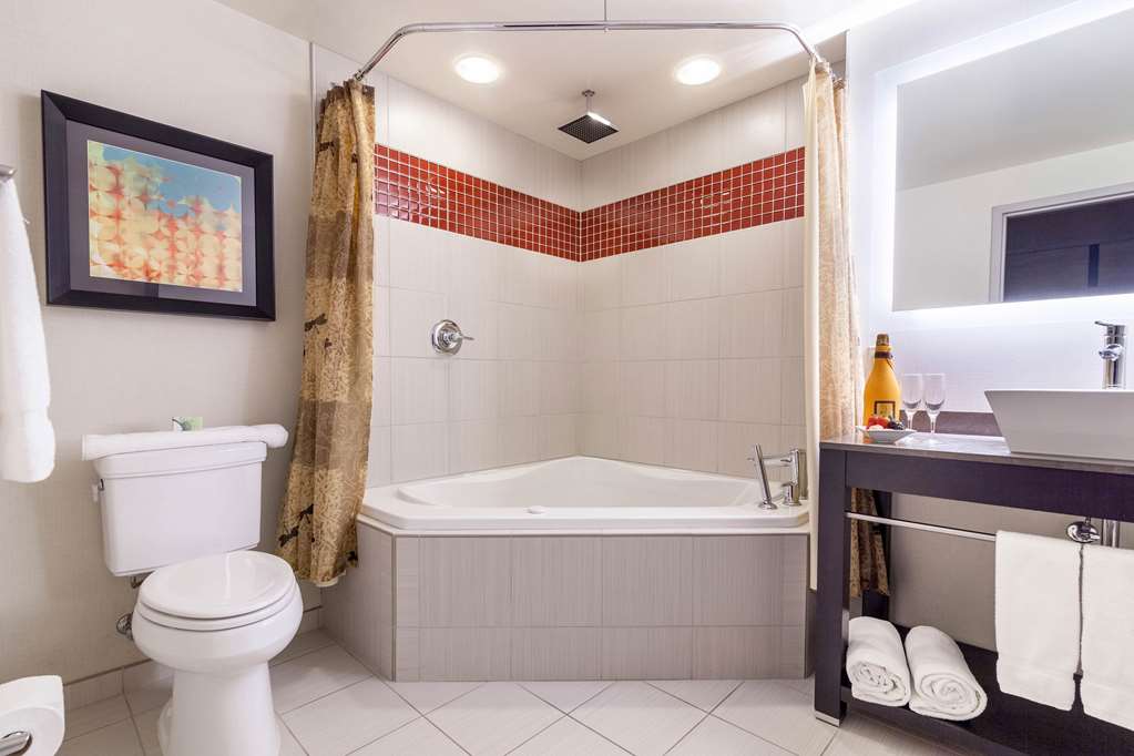 cambria hotel pittsburgh downtown