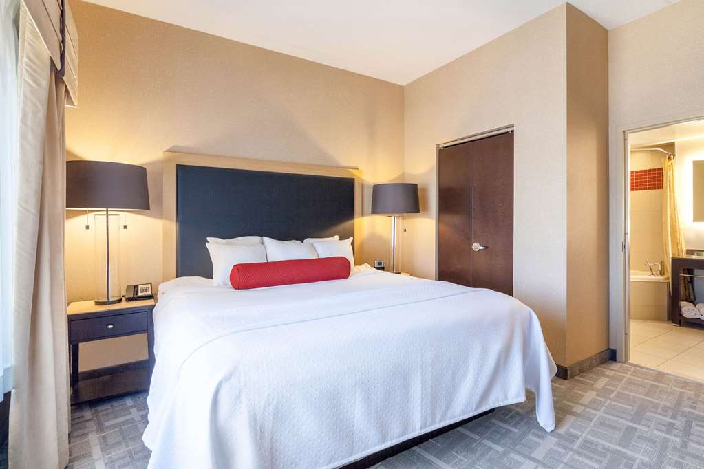 cambria hotel pittsburgh downtown