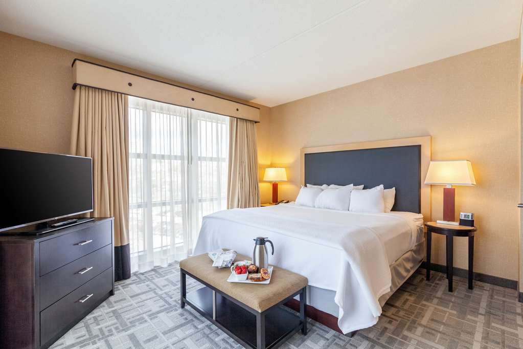 cambria hotel pittsburgh downtown