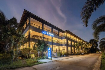 kokotel khao lak montana