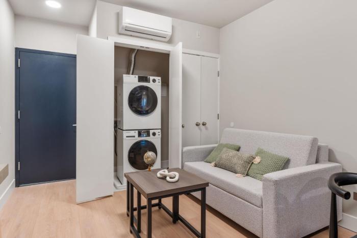 4211 suites