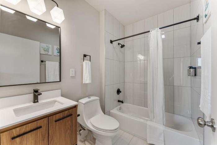 4211 suites