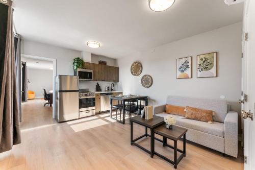 4211 suites
