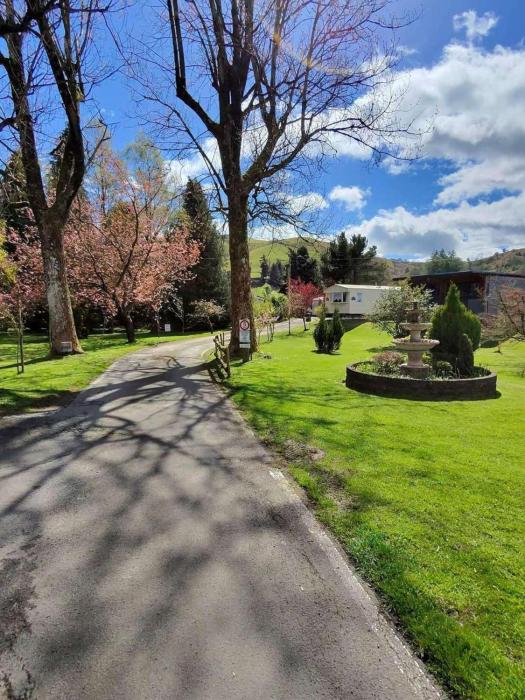 glan yr afon un relax recuperate enjoy