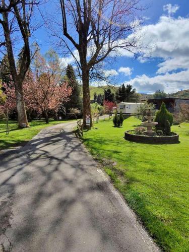 glan yr afon un relax recuperate enjoy