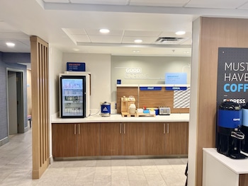 holiday inn express madison by ihg
