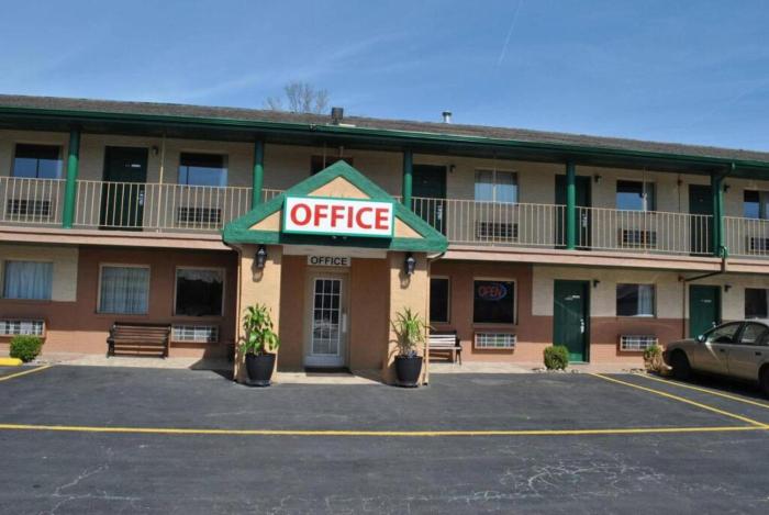 studio 6 suites hurricane wv