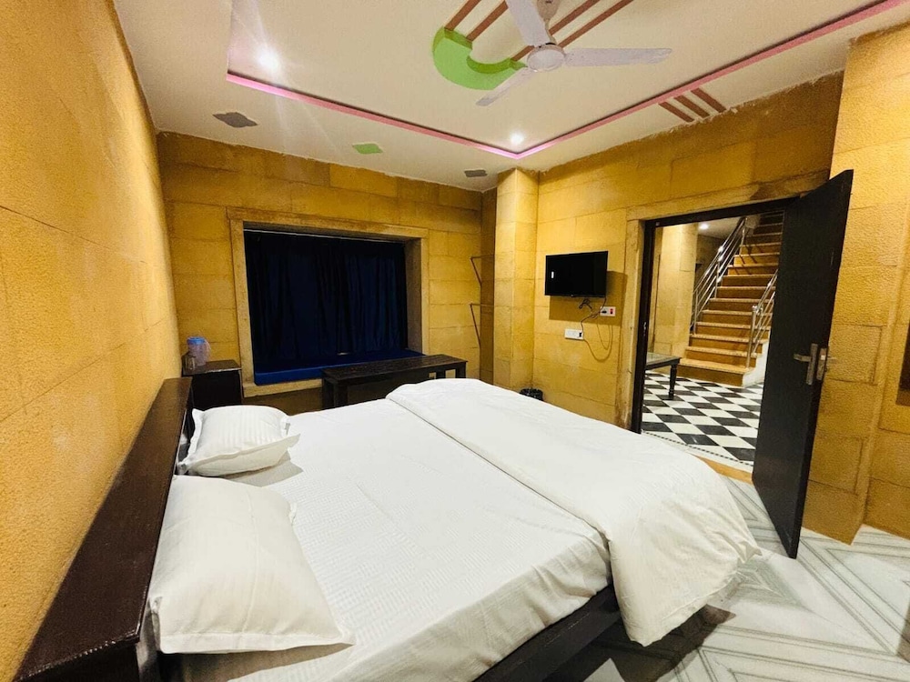 hotel rainbow jaisalmer