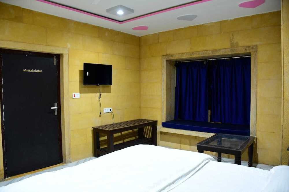 hotel rainbow jaisalmer