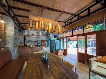 Tolani Riverside Chiang Mai Villa,,4 star