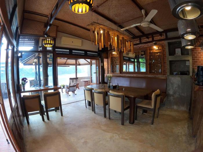 tolani riverside chiang mai villa