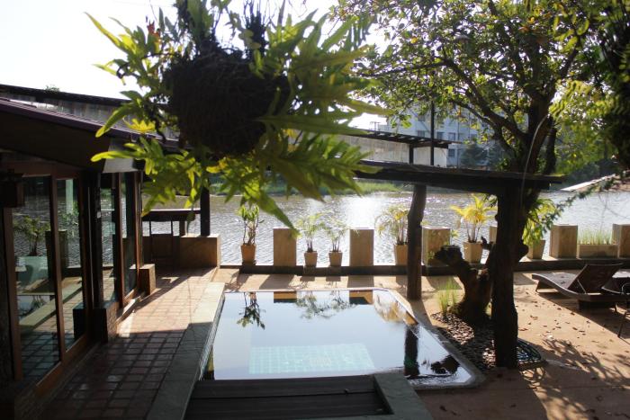 tolani riverside chiang mai villa