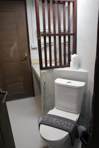 tolani riverside chiang mai villa