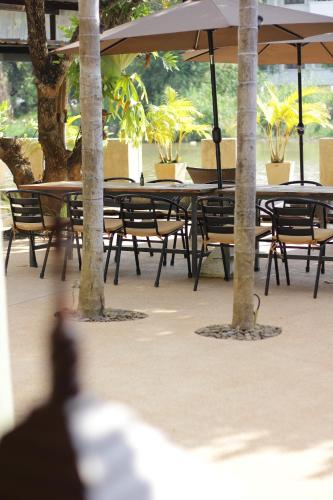 tolani riverside chiang mai villa