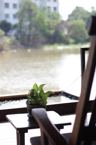 tolani riverside chiang mai villa