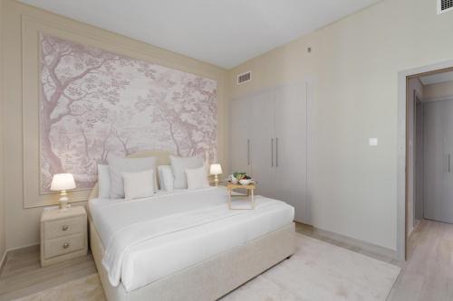 maison privee exquisite living with scenic canal vws on yas island