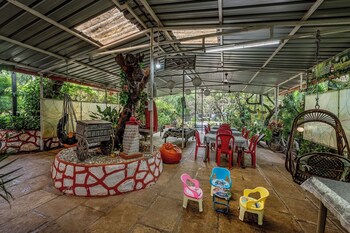 cosmicstays windchime homestay at mulshi