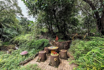 cosmicstays windchime homestay at mulshi