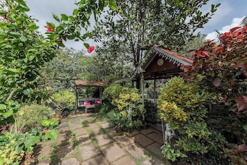 cosmicstays windchime homestay at mulshi