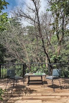 cosmicstays windchime homestay at mulshi