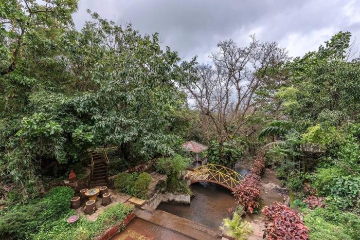 cosmicstays windchime homestay at mulshi