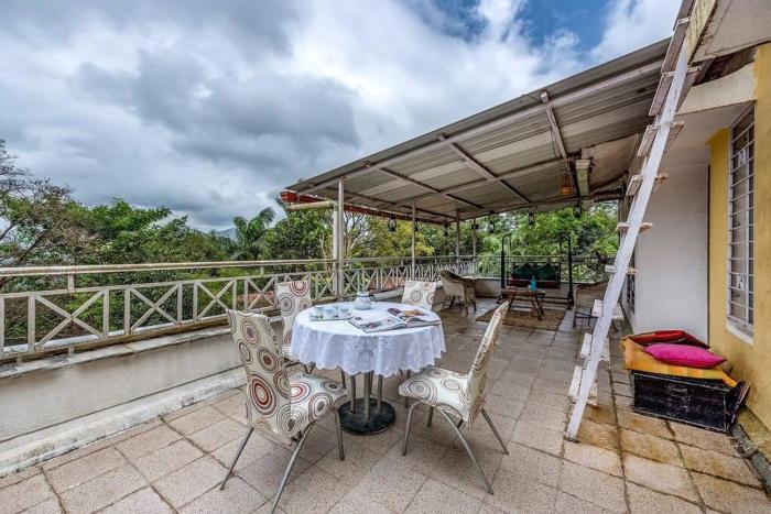 cosmicstays windchime homestay at mulshi