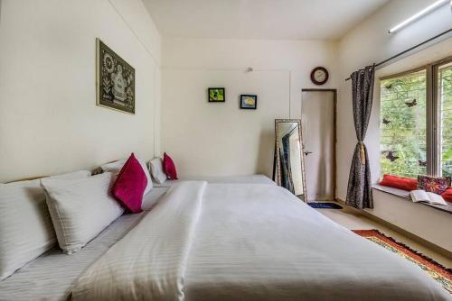 cosmicstays windchime homestay at mulshi