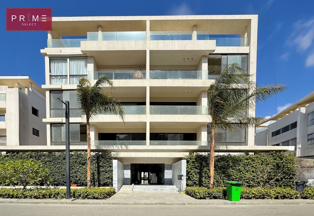 prime select lake view