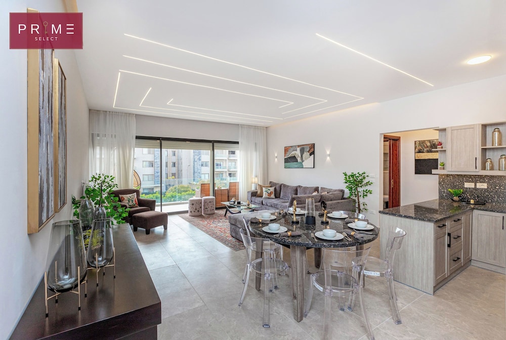 prime select lake view