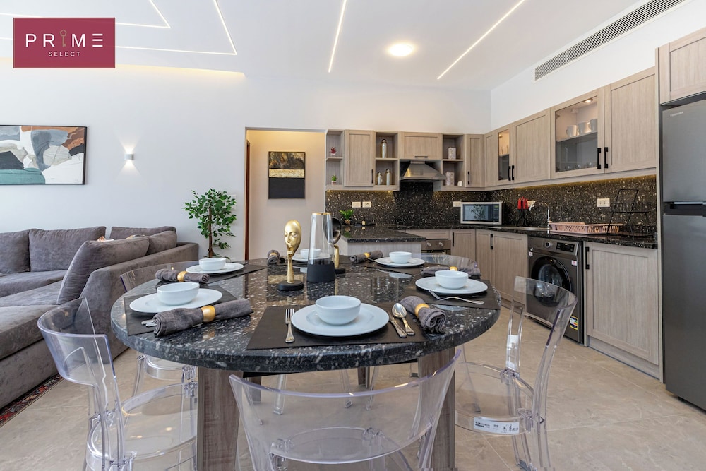 prime select lake view