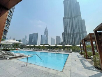 Address Residences Dubai Opera - Burj Khalifa City Views 1, 2, & 3-Bedroom Apartment 1 Minute Walk To Burj Khalifa, Dubai Mall, Dubai Fountain By Heaven Crest,,4 star